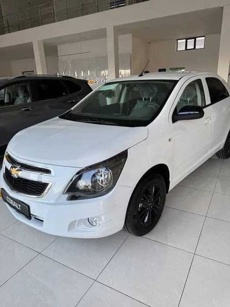 Chevrolet Cobalt 2025 — 4