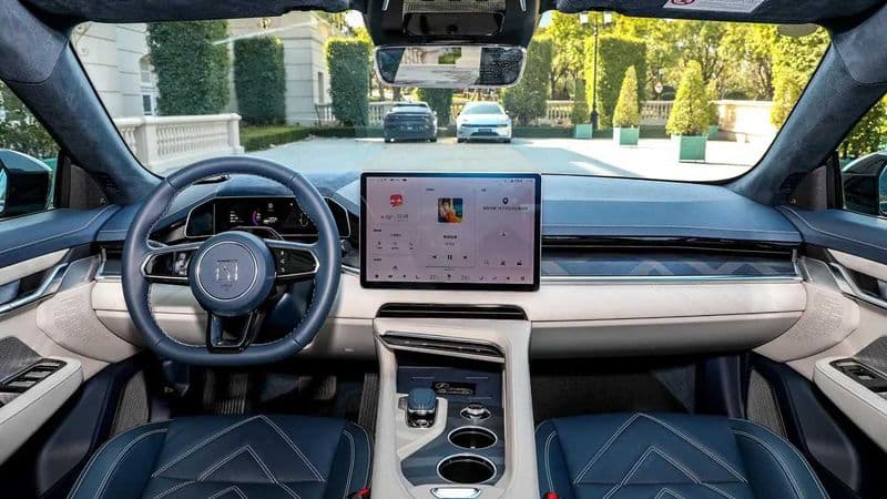 Zeekr 001 2025 — 3