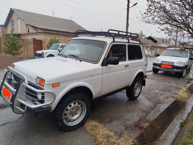 Lada 2121 Нива 2007 — 3