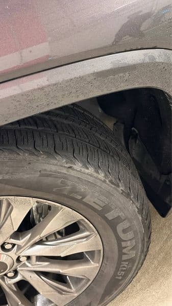 Toyota Sequoia 2023 — 5