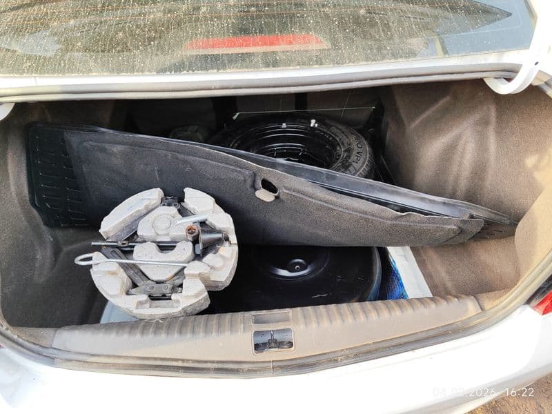 Chevrolet Cobalt 2020 — 5