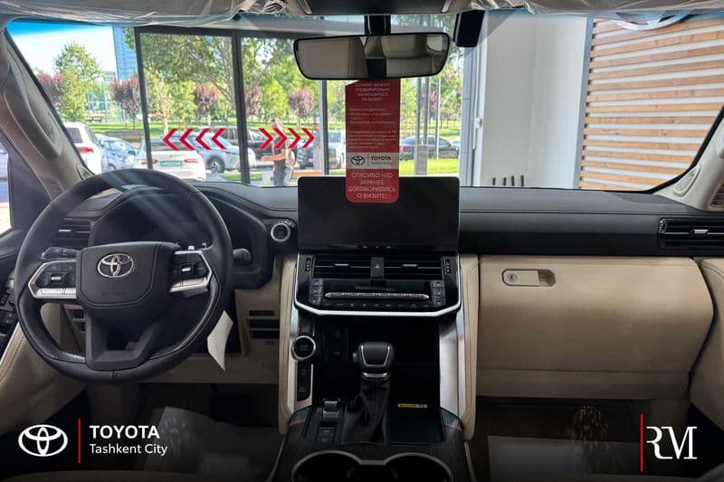 Toyota Land Cruiser 2024 — 5