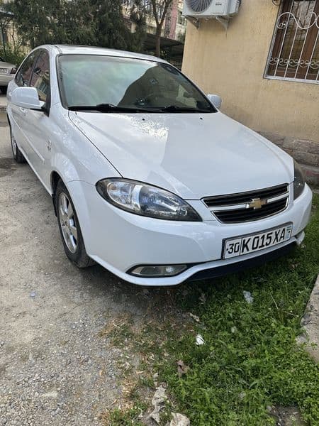 Chevrolet Lacetti / Gentra 2023