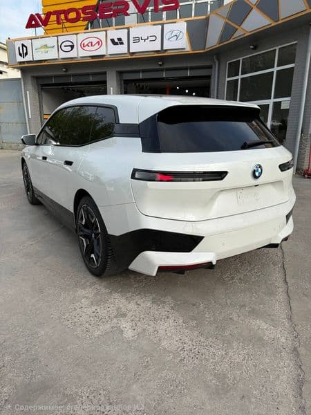 BMW i4 2022 — 2