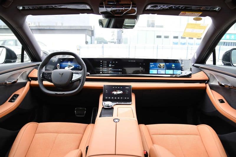 Voyah Passion 2025 — 3