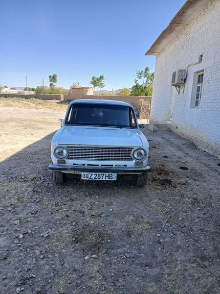 VAZ 2101 1986 — 2