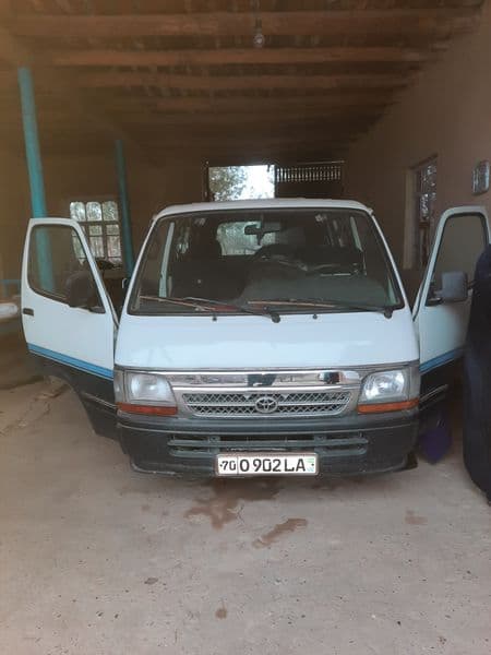 Toyota Hiace 1998 — 4