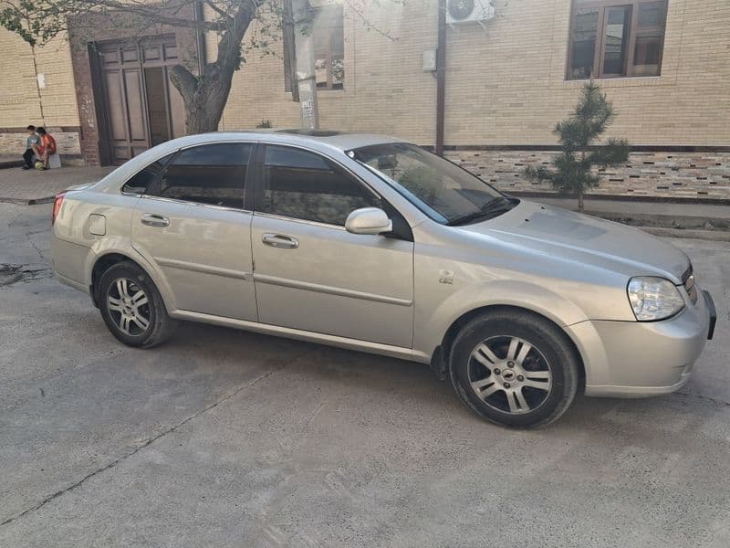 Chevrolet Lacetti / Gentra 2009