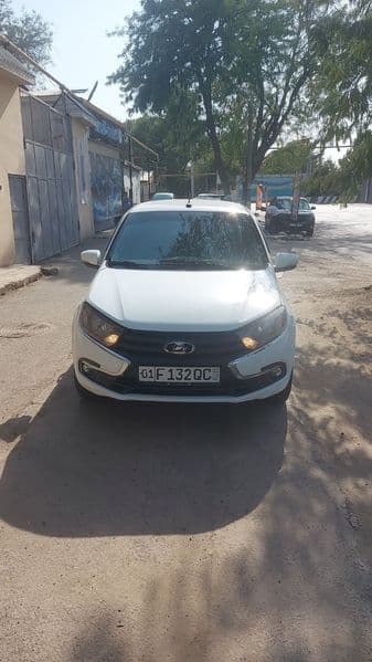 Lada Granta 2019