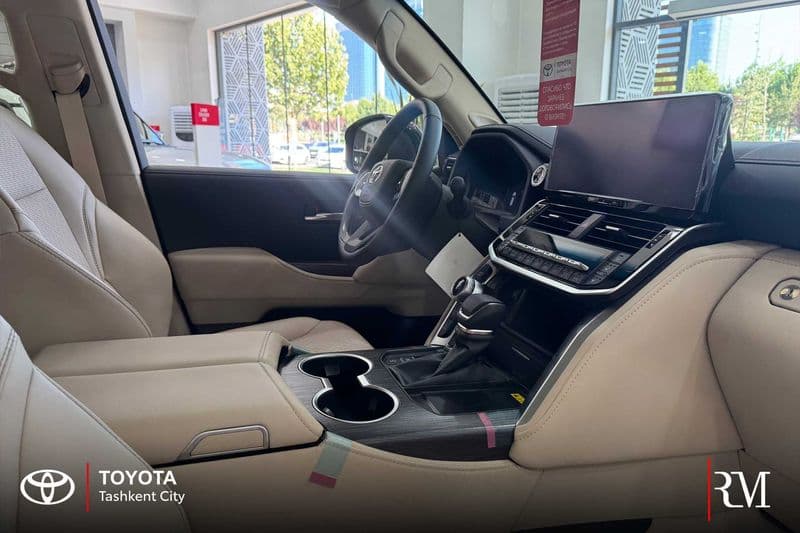 Toyota Land Cruiser 2024 — 6
