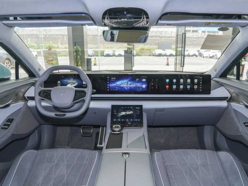 Voyah Passion 2025 — 3