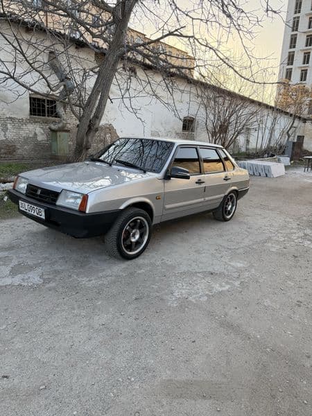 Lada 21099 2000
