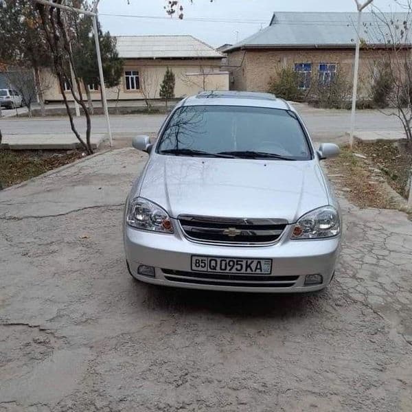 Chevrolet Lacetti / Gentra 2013