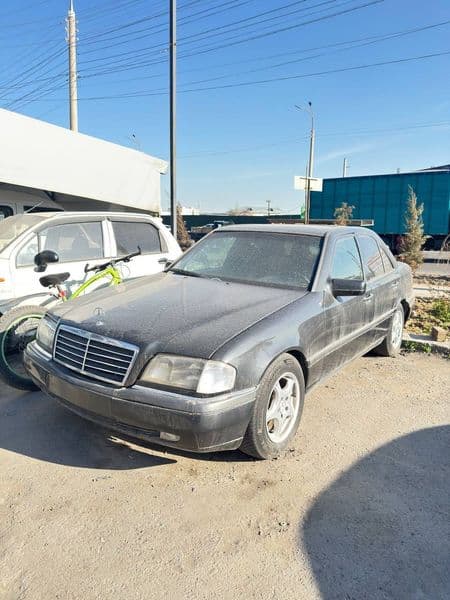 Mercedes-Benz 190 1995