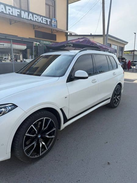 BMW X7 2022 — 3