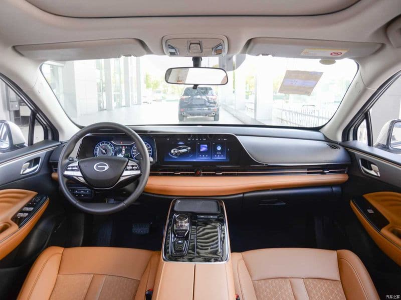 GAC Aion S Plus 2025 — 4