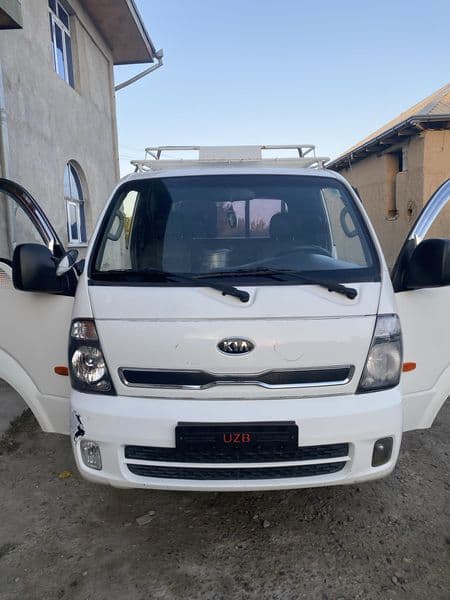 Kia Bongo 2012