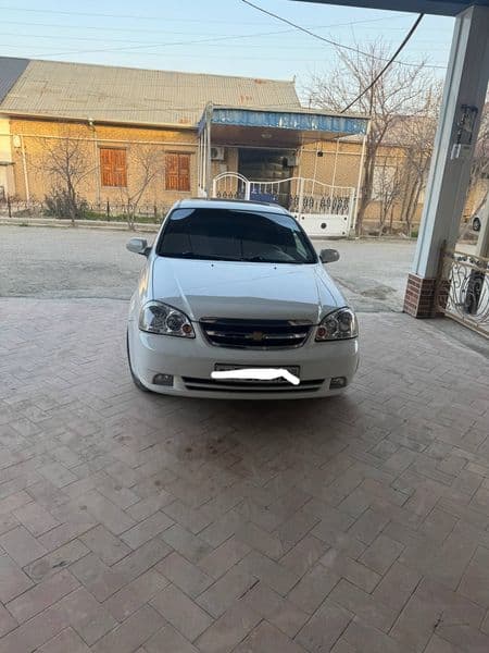 Chevrolet Lacetti / Gentra 2013
