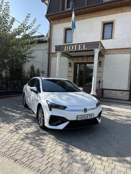 GAC Aion S 2024