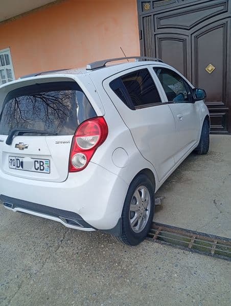 Chevrolet Spark 2018 — 4