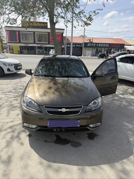 Chevrolet Lacetti / Gentra 2023