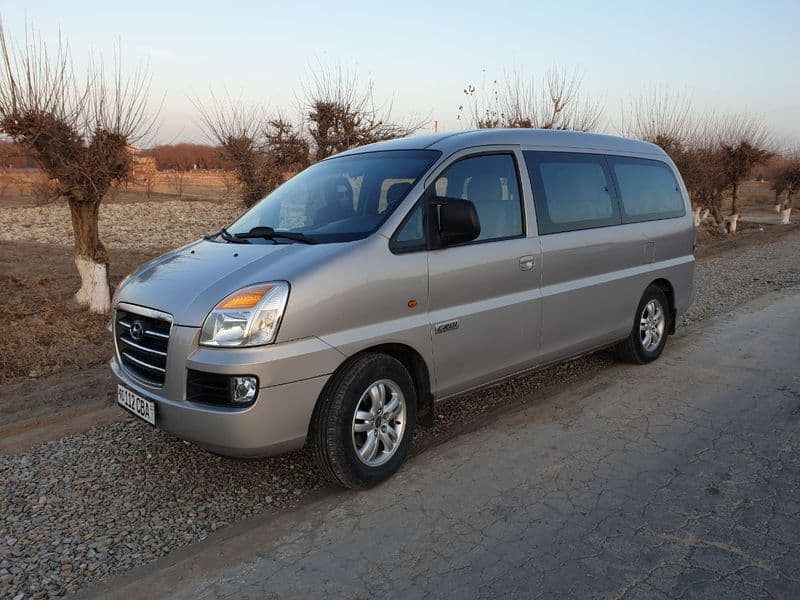 Hyundai H-1 starex 2006