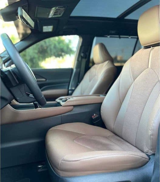 Toyota Highlander 2024 — 3