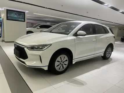 BYD E2 2025