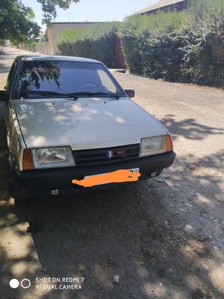 VAZ 21099 2000