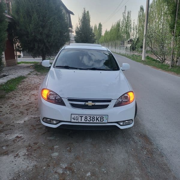 Chevrolet Lacetti / Gentra 2021