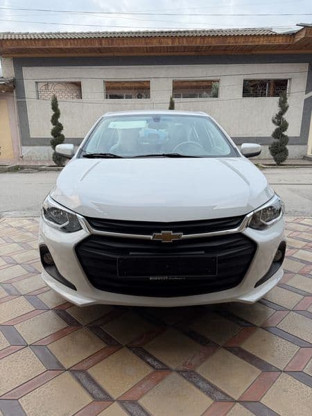 Chevrolet Onix 2025