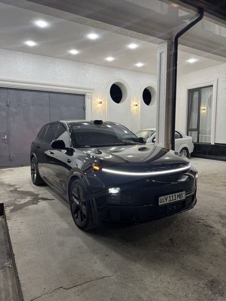 Lixiang L7 2024 — 2