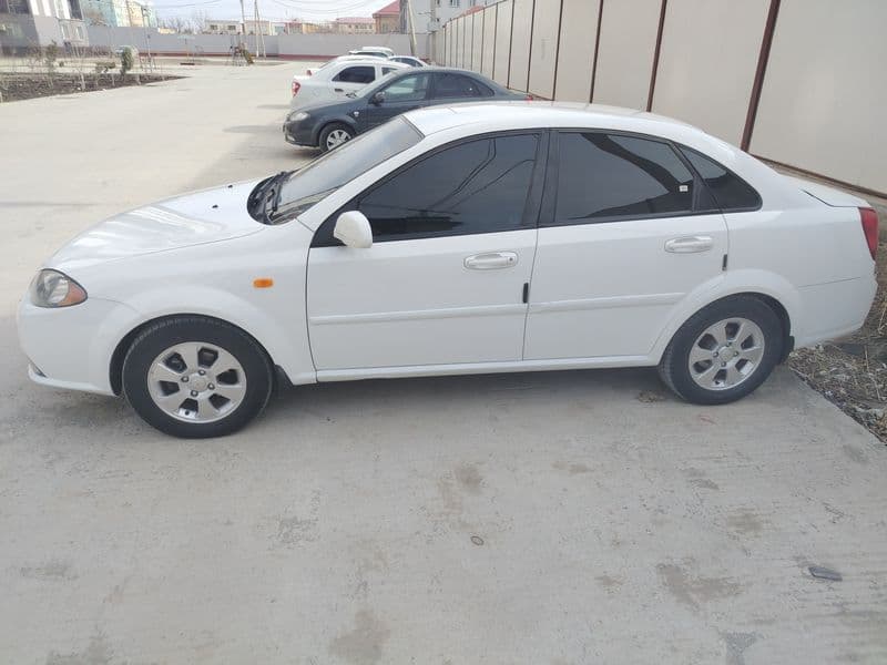 Chevrolet Lacetti / Gentra 2017