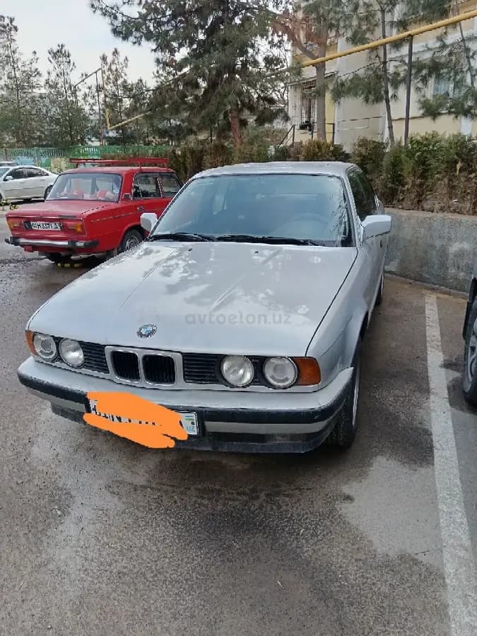 BMW 525 1990