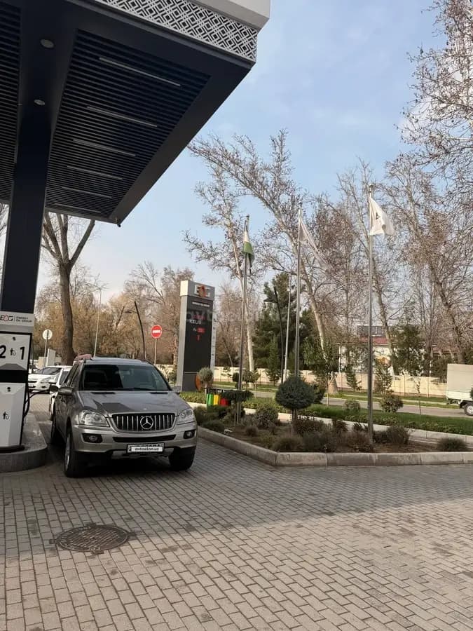 Mercedes-Benz ML 350 null