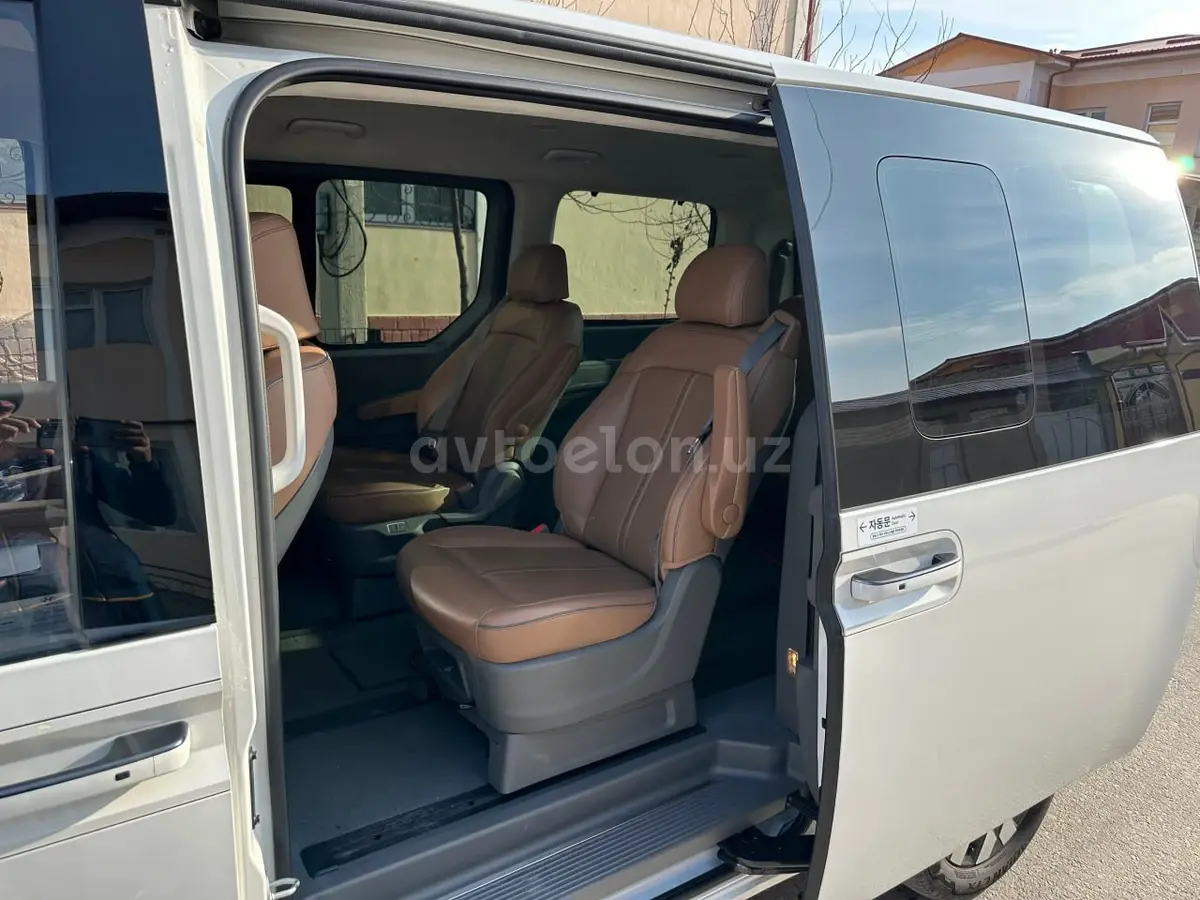 Hyundai Staria null — 9