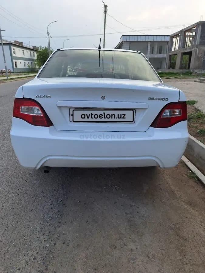 Daewoo Nexia II null