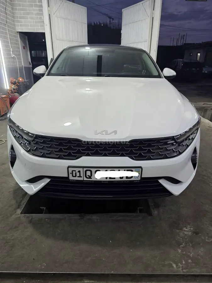 Kia K5 null