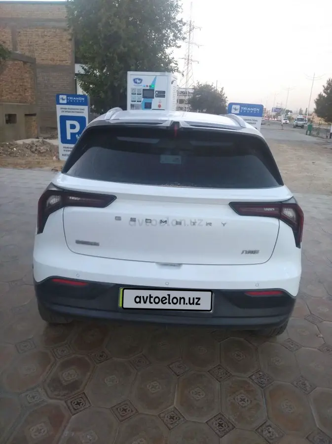 Geely Geometry E null — 2