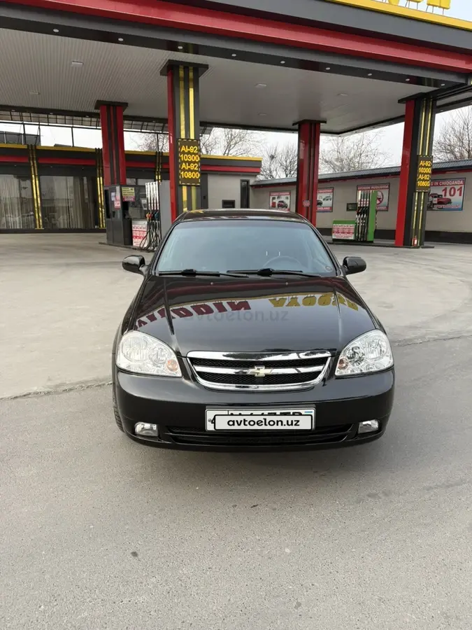 Chevrolet Lacetti 2012