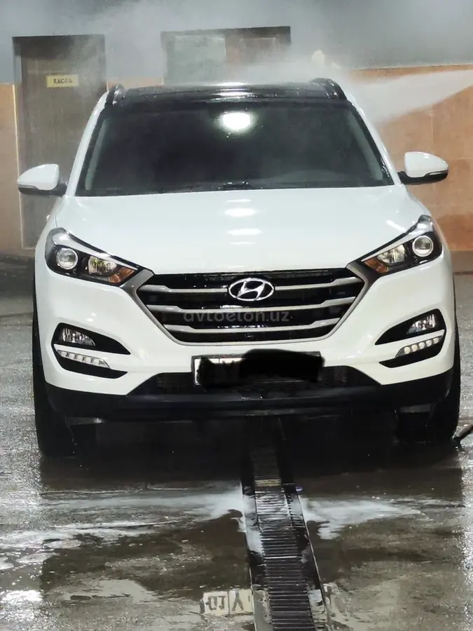 Hyundai Tucson null