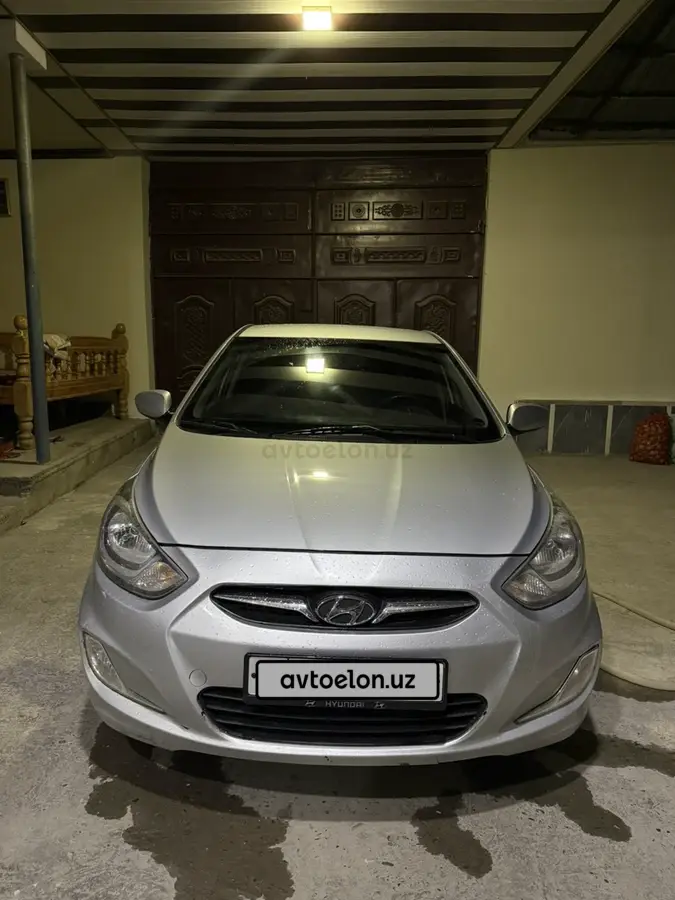 Hyundai Accent null
