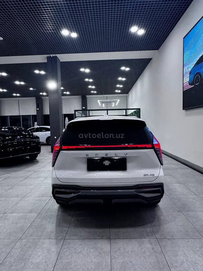 Geely Monjaro null — 2