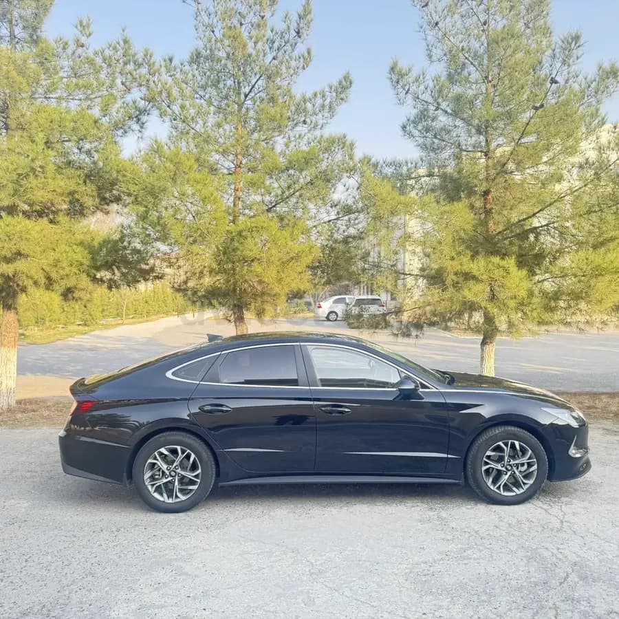 Hyundai Sonata null — 3