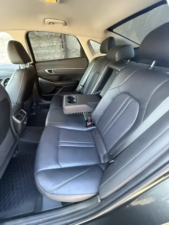 Hyundai Sonata null — 10