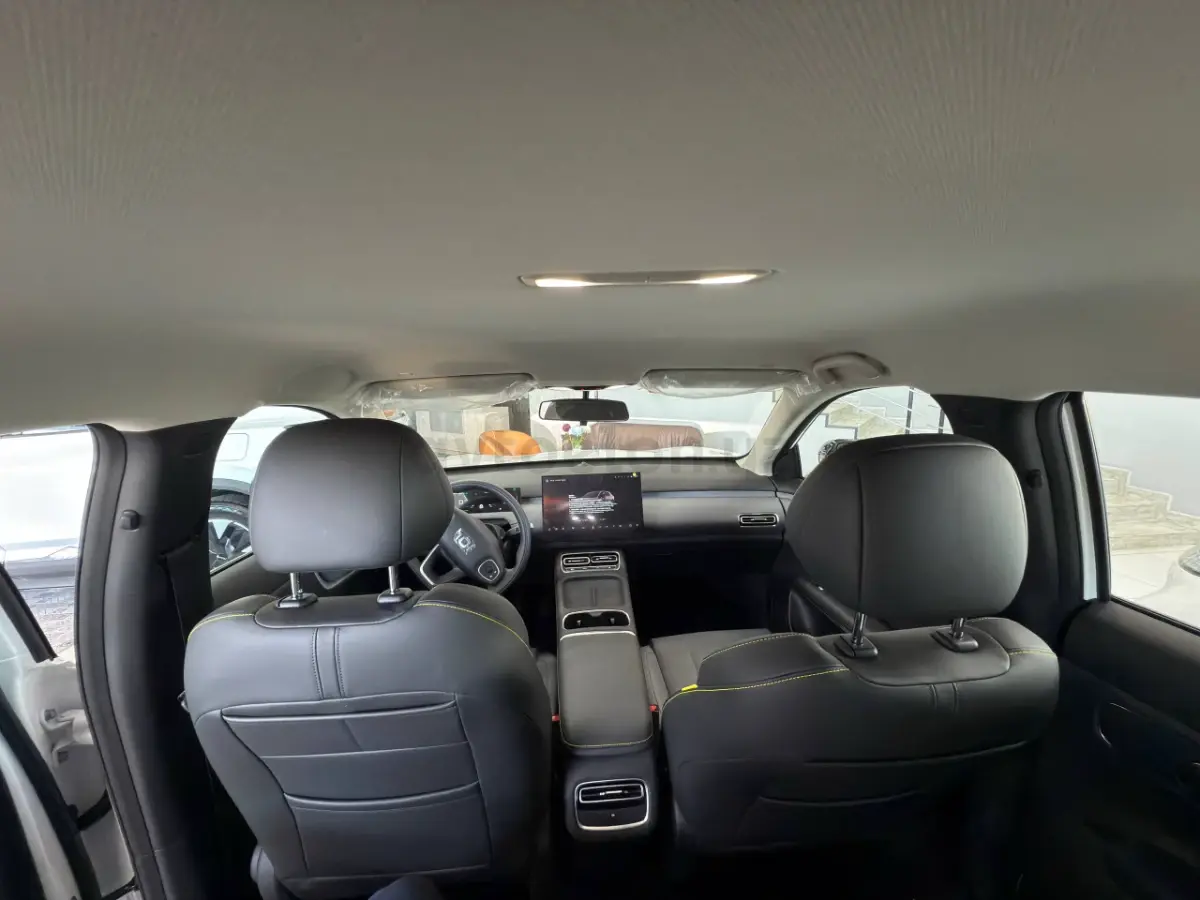 Changan Nevo Q05 null