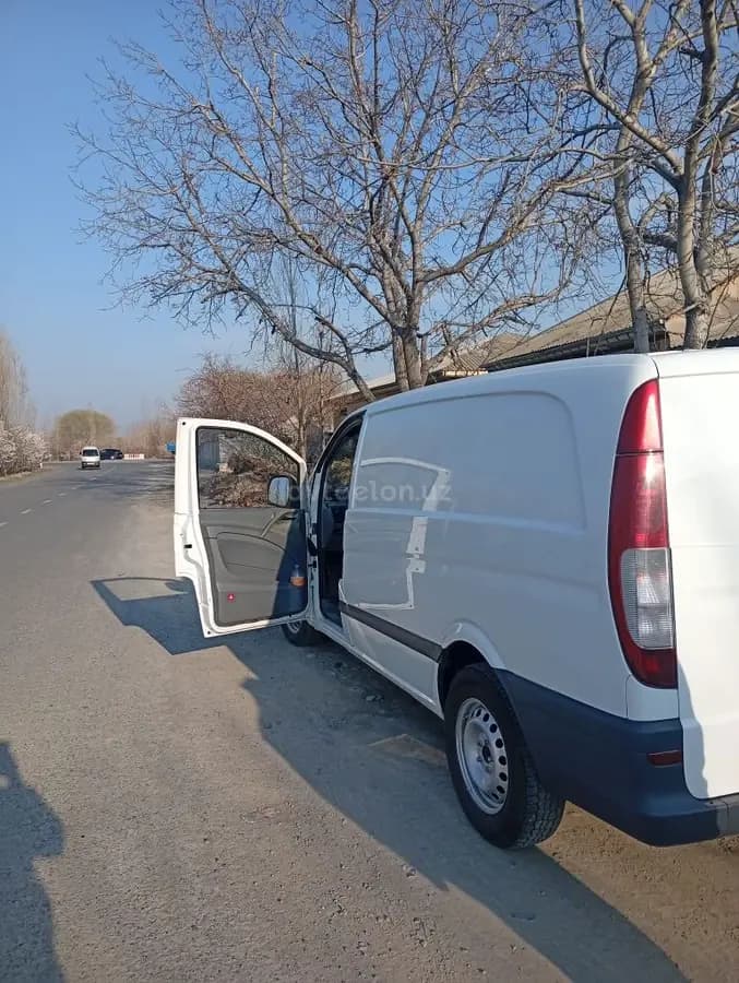 Mercedes-Benz Vito null