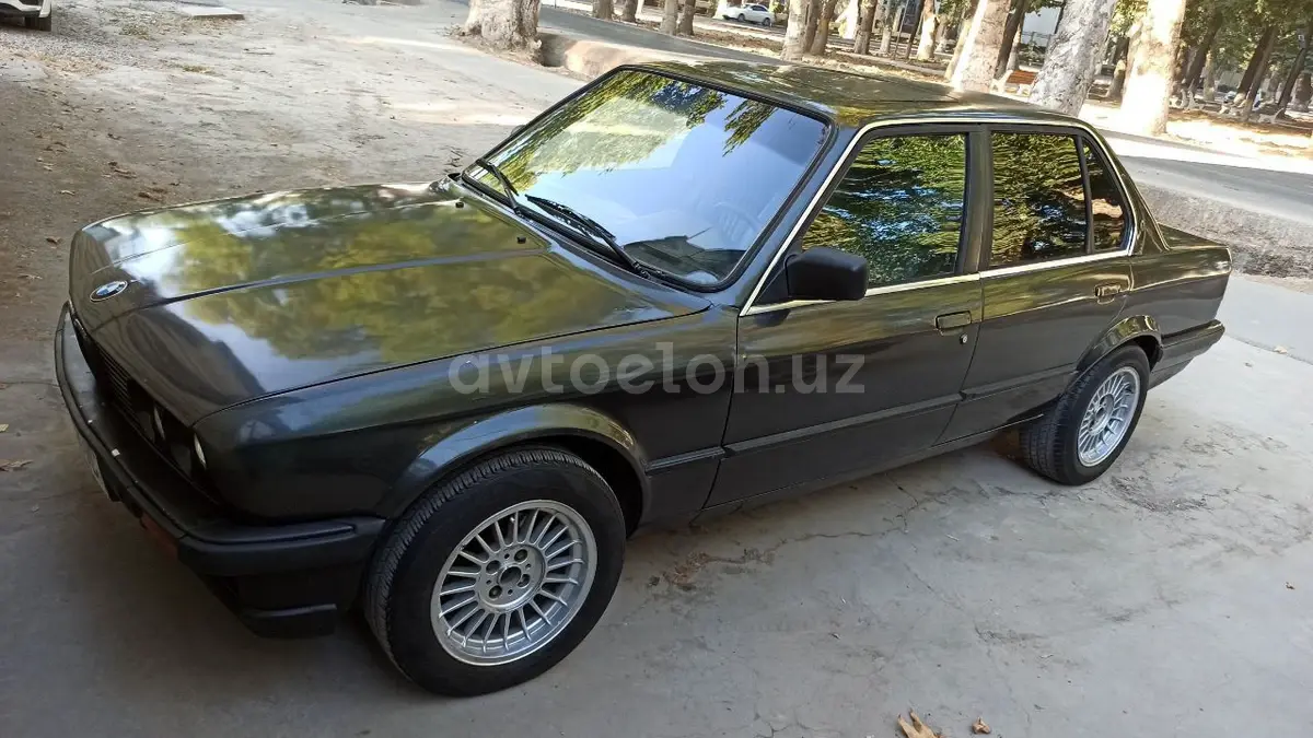 BMW 318 1987